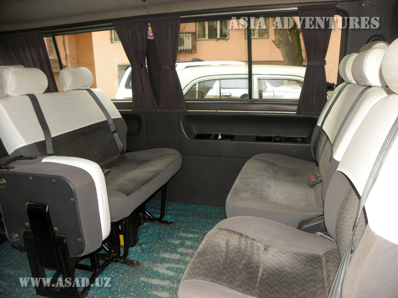 Travel minibus Ssang Yong Istana, 10 seats, a/c, audio, seat belts